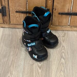 Kids' Burton Grom Snowboard Boots, US Size 3